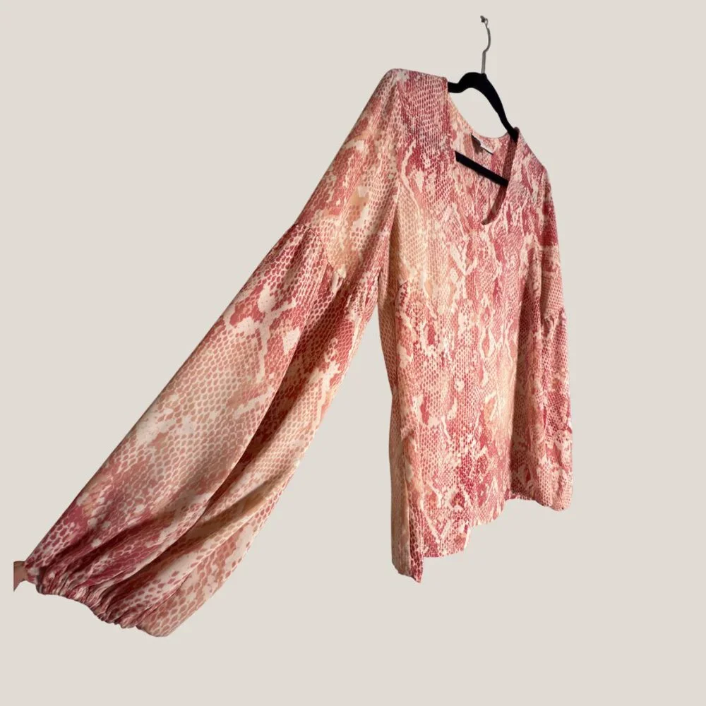 Cabi Blouse Womens Pink Bethany Snake Print Top Balloon Sleeve, Medium - Picture 3 of 6